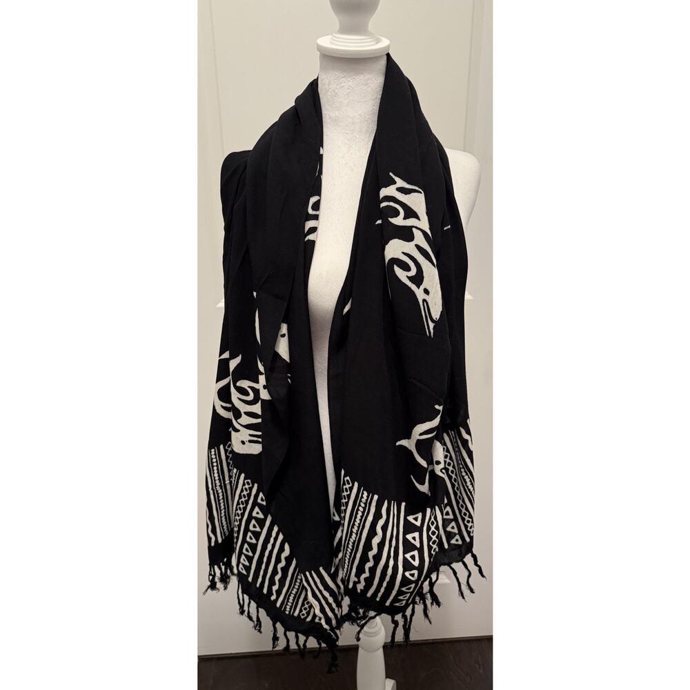 Koko Knot Black White Tribal Rayon Scarf Wrap Sarong 64” x 90” - Picture 3 of 4